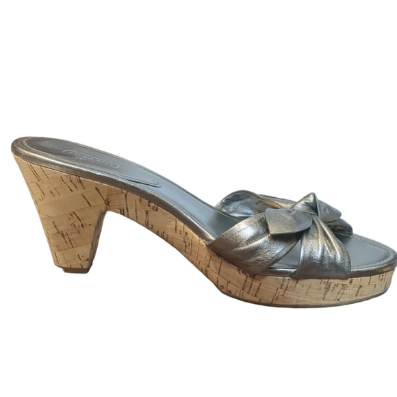 Coach Luxury Silver Slides Platform Sandals Size 10. - Picture 4 of 16